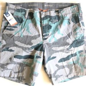 NWT Dockers Smart 360 Flex Men's Chino Flat Front Shorts, Teal Camo, 42